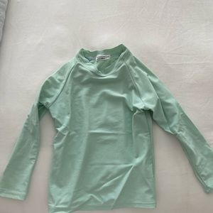 Minnow swim rash guard